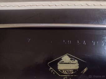 Predám starý cestovný kufor Zn.Kazeto - 3