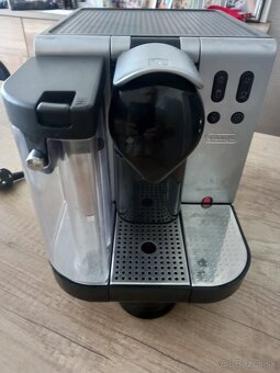 Ponukam na predaj kavovar Delongi - 3