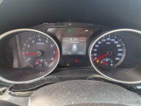 Kia ceed III 1.4i  benzín 2018 Rozpredám/predám Havarované - 3