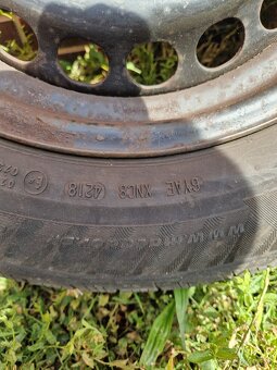 Plechove disky Audi 5x112, 57.1mm stred + Zim. pneu matador - 3