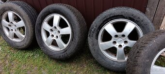 215 /65r16 - 3