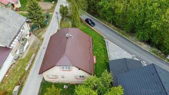 Na predaj priestranný 5-izbový rodinný dom v Kline - 3