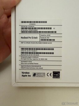 MacBook Pro M1 (2020) - 16GB RAM / 512GB SSD - 3