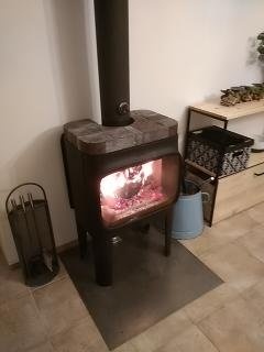 Predám JOTUL 305 R LL BP čierny lak - 3