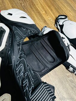 Korytnačka-hrudný chránič - 3