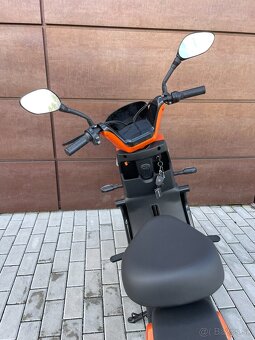 Elektroskútr - MoBee - ET1 - 3