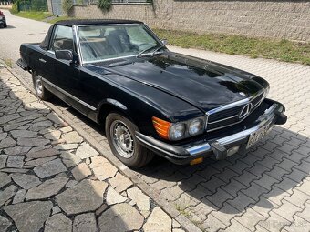 Mercedes SL 350 W107 - 3