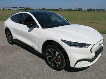Ford Mustang Mach-E 75,7kWh Premium AWD 269PS - DPH - 3