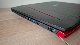 Acer VX15 - 3