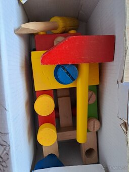 Drevenné hračky vkladačka, zatĺkačka a iné... - 3
