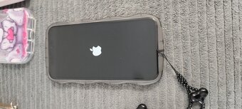 iPhone 11 64GB - 3