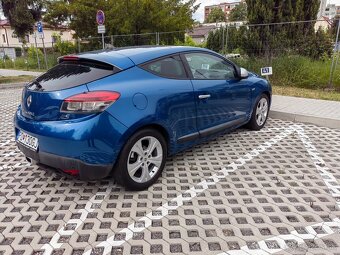 Renault Coupe - 3