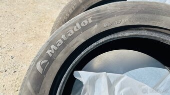 Predám letné pneumatiky Matador 235/55 R17 - 3