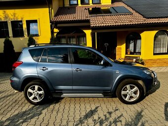 Predam toyotu rav4 - 3