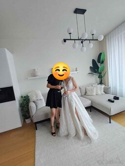 Predám luxusné svadobné šaty, rozmer S . Kľudne volajte kedy - 3