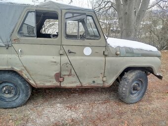 Uaz 469 diely - 3
