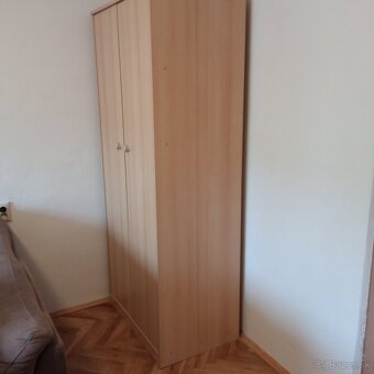 Skriňa šatníková - 3