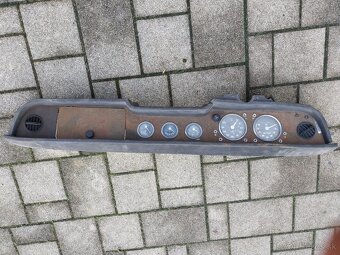 Škoda 110r budiky - 3