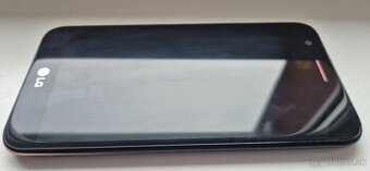 Mobilny telefon LG K10 - 3