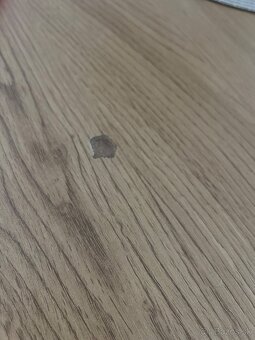 Stôl a stoličky - 3