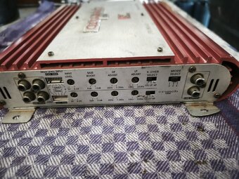 Predám Subwoofer do auta so zosilovacom - 3