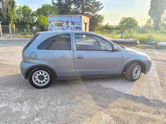 Opel Corsa C 1.4 16v - 3