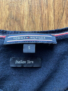 Predám tenký svetrík Tommy Hilfiger, S - 3