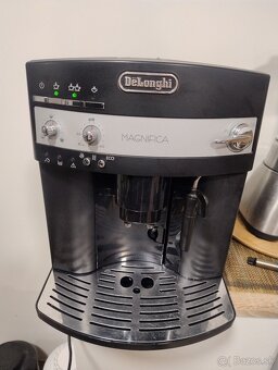 Kávovár DeLonghi magnifica 3000 - 3