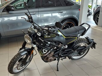 Husqvarna Svartpilen 401 ABS - 3