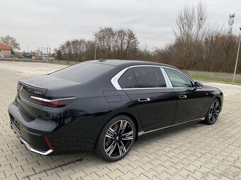 BMW 7 | 740d xDrive 2024, 4000km | Kašmír INDIVIDUAL - 3
