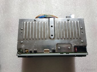 Predam 2DIN autorádio Pioneer DMH-A240BT - 3
