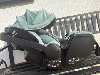 Britax Römer BABY-SAFE 5Z2 - 3