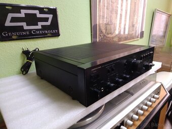 Onkyo Integra A8015 - 3