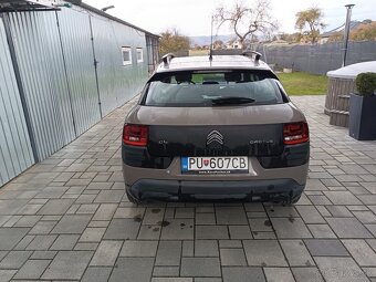 Citroen C4 Cactus 1.2 60 kw - 37 000 km + sezónne prezutie - 3