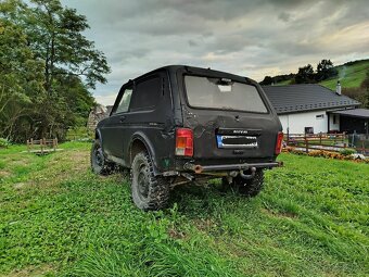 LADA NIVA 1.7i - 3