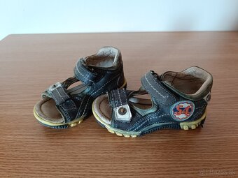 Kožené sandálky Lasocki, veľkosť 21 a 22 a tenisky - 3