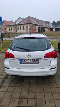 Opel astra sport tourer J kombi turbo - 3