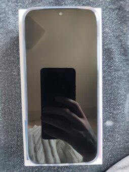 Predám telefón - 3