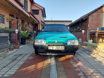 Skoda favorit 1.3spi - 3