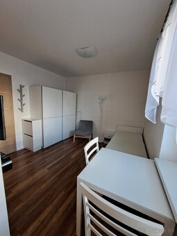 Komplete zariadená garsónka v Nitre na prenájom - 3