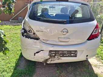 Opel Corsa - 3