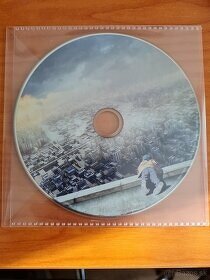 Nové cd Dream Theater - A View from the Top of the World - 3
