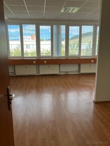 na prenájom 37 m2 kancelária Banská Bystrica - 3