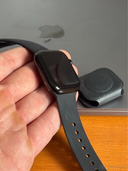 Apple Watch 10 42mm Jet Black - nové, rok záruka - 3
