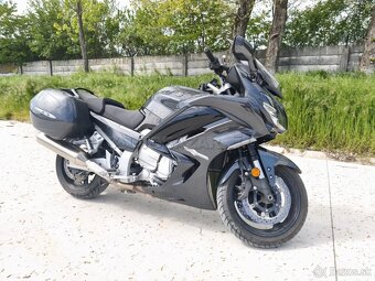 Yamaha FJR 1300 - 3