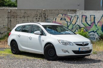Opel Astra Sport Tourer ST 1.4 Turbo 140k Essentia/Selection - 3