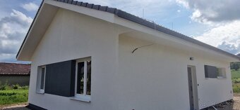 REALFINN EXKLUZÍVNE PREDAJ - rodinný dom v obci Čechy - 3