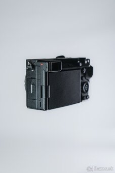 Sony A6700 - 3
