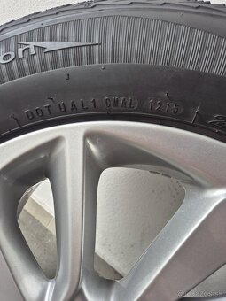 Hyundai Tucson 225/60 r17 - 3