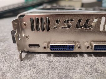 MSI GTX 570 TWIN FROZR II - 3